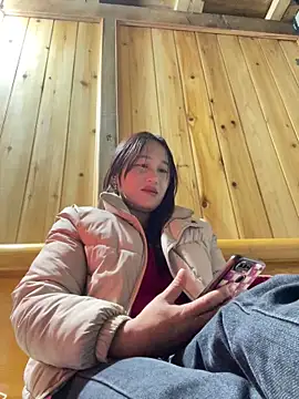 phungtiti 现场XXX聊天