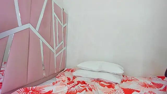 Dakkota_foxxx4 Show in webcam