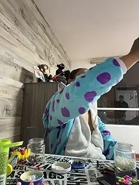 J_loren Chat XXX in diretta