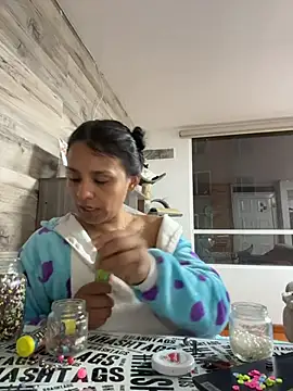 J_loren's Live XXX Chat