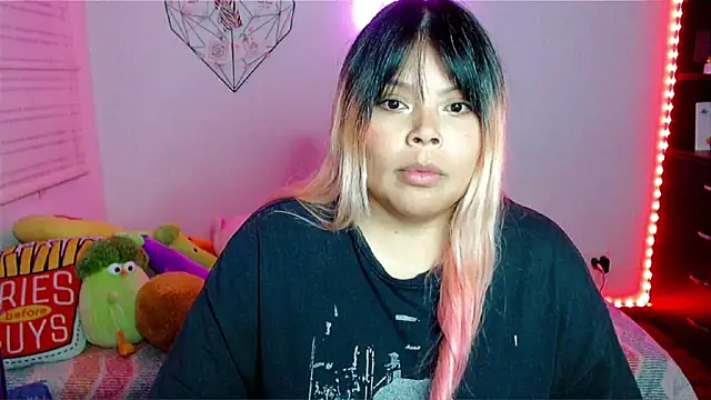 EllieMoonX Chat XXX live