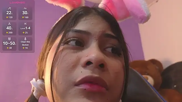 BadKittyy Adlı Modelin Canlı XXX Sohbeti