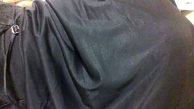 kgomo993 webkamerás műsora