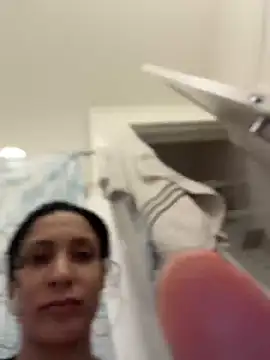 XXX chat uživo modela FerrariFrench