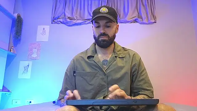 MattxFeet – Naživo XXX chat