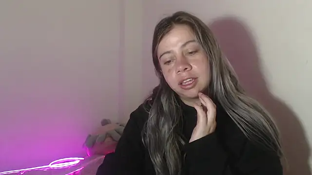 SweetSofty's Live XXX Chat