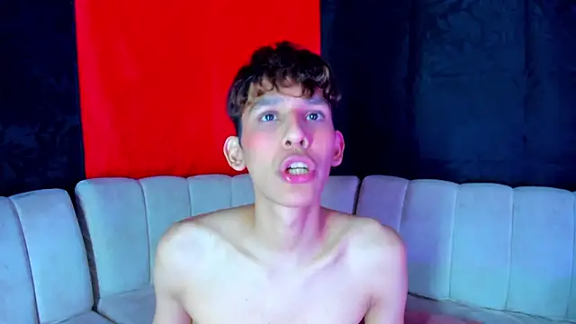 Show de Pleasure_boys_hot na webcam