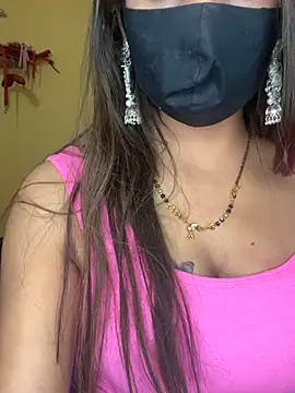 CUTI-NAINA's Live XXX Chat