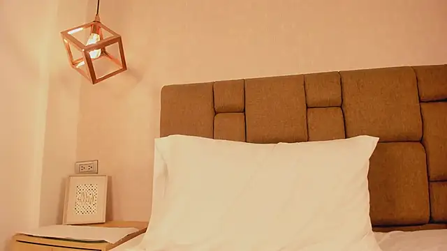 Saday_: онлайн-секс-чат