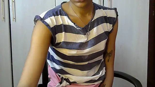 Creepy_Sexy's Webcam Show