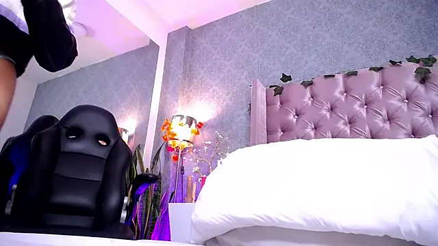 XXX chat uživo modela laila_stilwiills