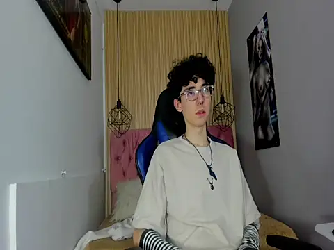 SyriusszのライブXXXチャット