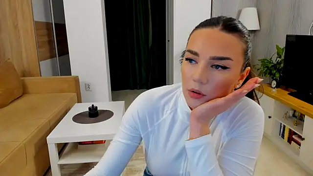 BellaaDona Live XXX-chat