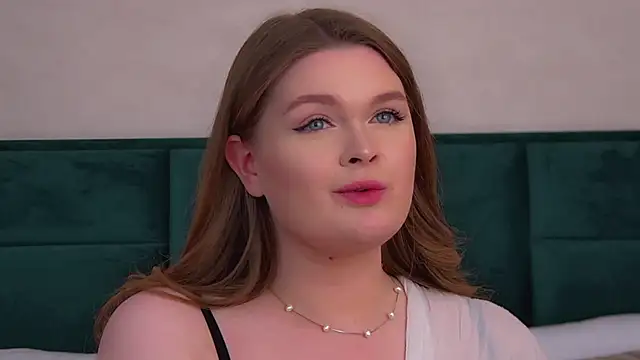 CrystalLyons Live XXX-chat