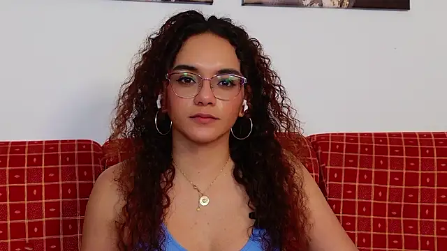 Taylor_Tina: απευθείας συνομιλία ΧΧΧ