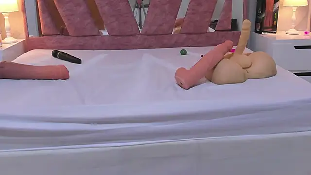 Wonderkloe_ Chat XXX live