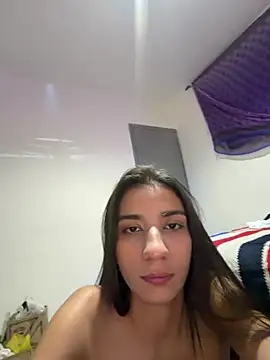 Carolina_1111 现场XXX聊天