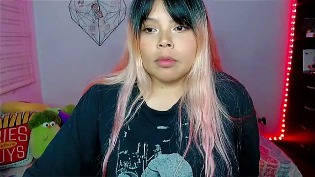 EllieMoonX Live XXX Chat