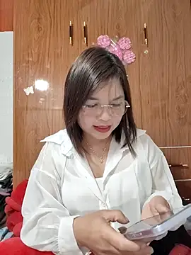 Webkamerová show Cover-baa