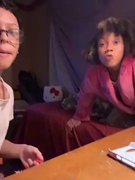 jojosbizarrelyf Adlı Modelin Canlı XXX Sohbeti