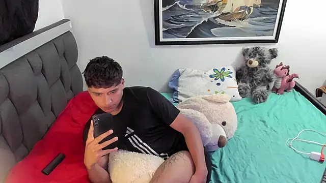 mateo-EspositoのライブXXXチャット