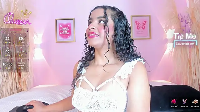 SunnyGilmoree Chat XXX live