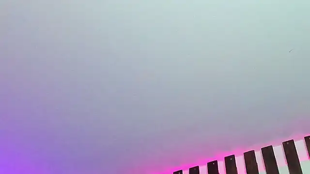 Chatroom XXX en direct de MeowMota_