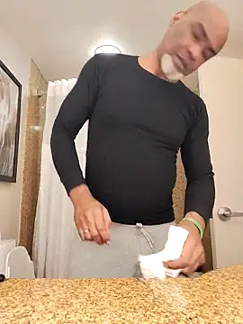 sinnernoir: вебкам-шоу