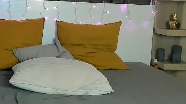 IninityKittyx 现场XXX聊天