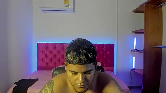 jordan_colman's Webcam Show