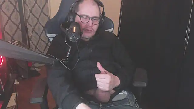 chicostick413 现场XXX聊天