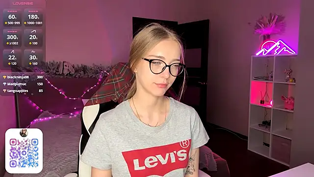 EvaPeace live XXX chat