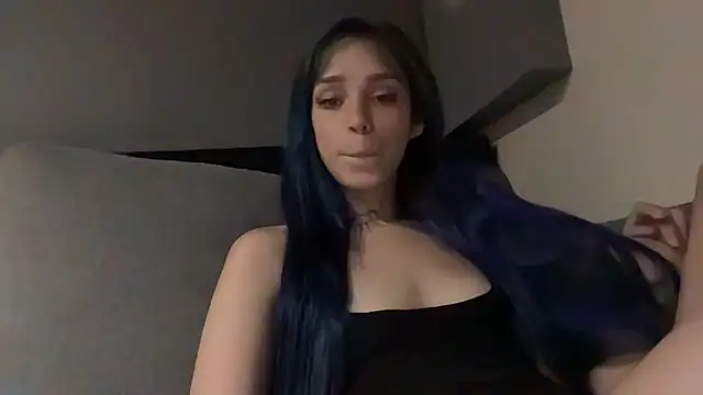 loletabb: онлайн-секс-чат