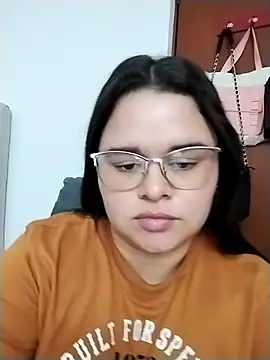 Czat XXX na żywo – SamanthaStonee