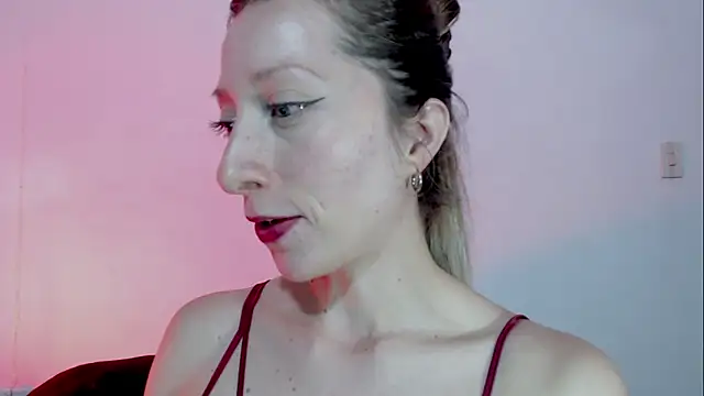 Carlin_Diaz élő XXX-chatje