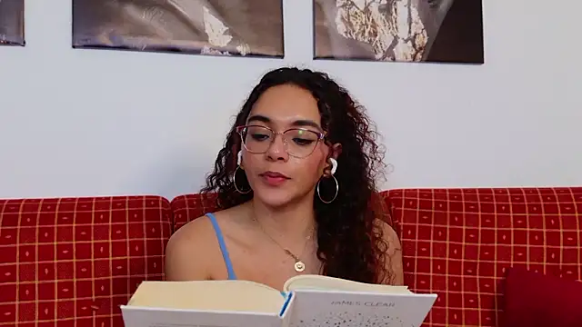 Taylor_Tina webkamerás műsora