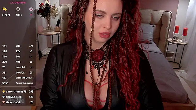 Miss_Maya_Mils 现场XXX聊天