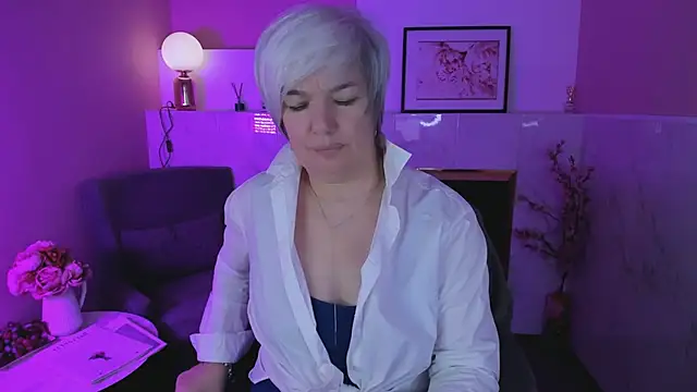 XXX chat uživo modela CarmenSoft