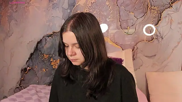 Mey_moon Adlı Modelin Canlı XXX Sohbeti