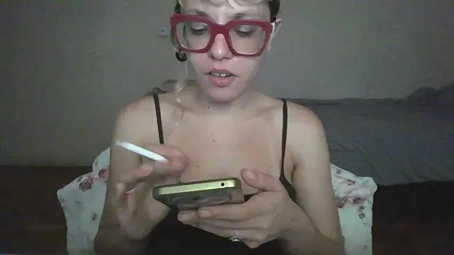 Онлайн чат XXX BlondieTami