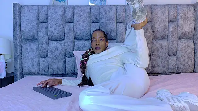 Вебкам-шоу samirths_boy_