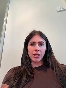 Онлайн чат XXX aus_queen