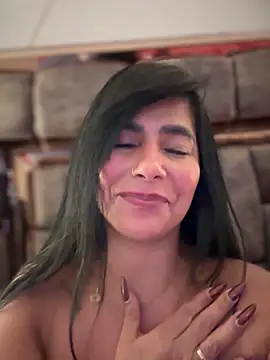 Онлайн чат XXX Saorii_kiido