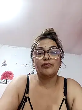 Lady_16 Chat XXX live