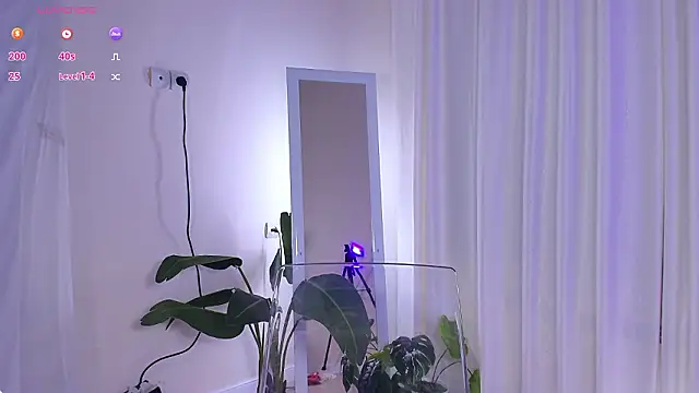 MilliMouse Chat XXX in diretta