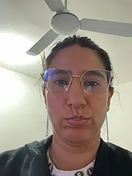 scarlethsb33 Chat XXX in diretta