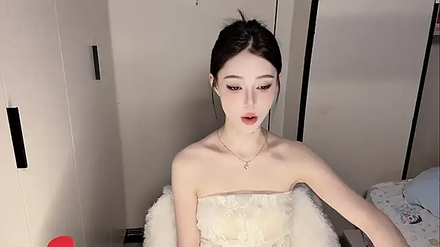 yuyu-33 live XXX chat