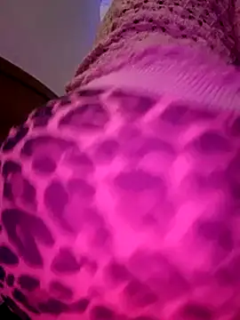 Sophie_BbC_Squirt 现场XXX聊天