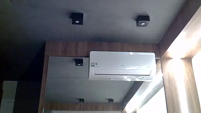 Show de SkinnyKitten na webcam