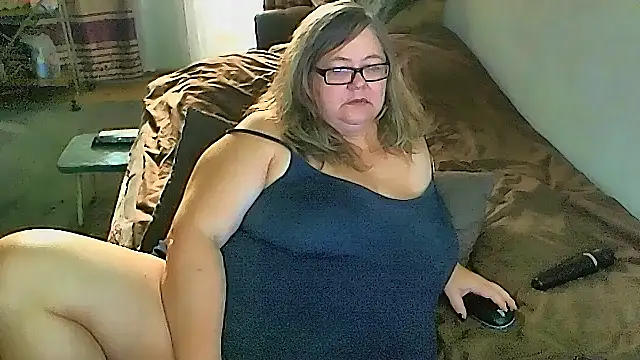 sex2 Adlı Modelin Canlı XXX Sohbeti